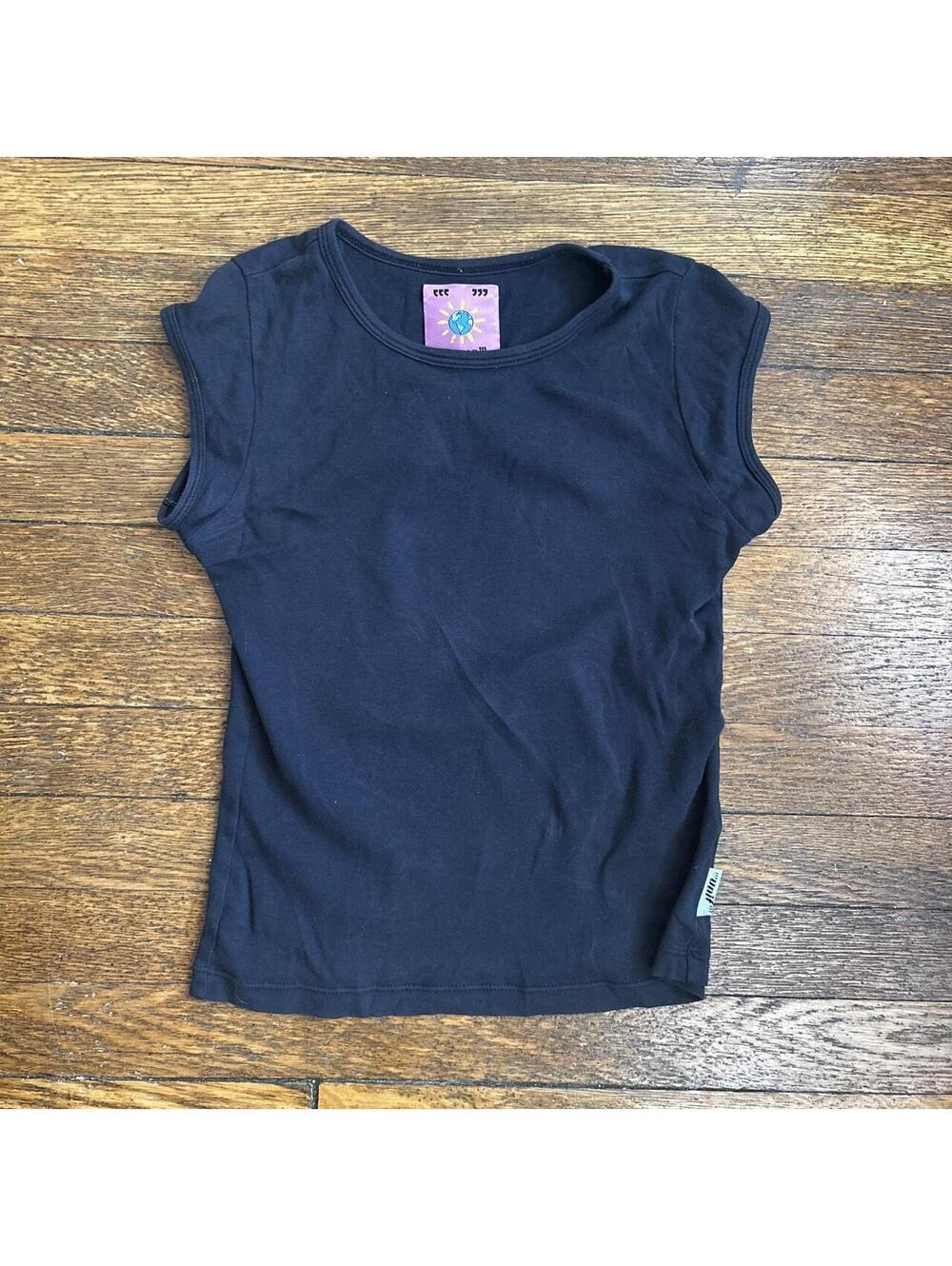 UNIF Women's Black and Navy Tshirt